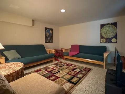 19 Deer Run Road Winhall VT 05340