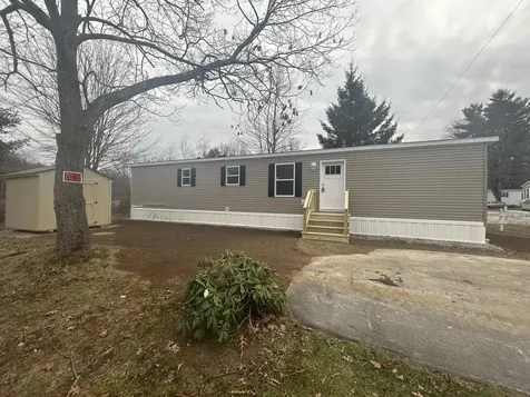 45 Crystal Springs Way Somersworth NH 03878