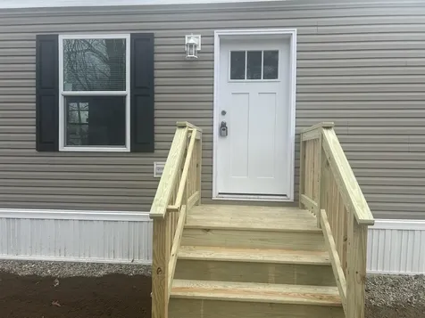 45 Crystal Springs Way Somersworth NH 03878