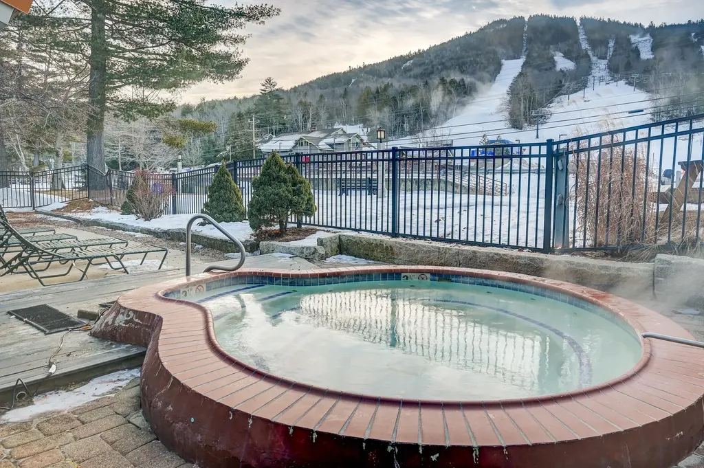 10G River Run Drive Bartlett NH 03812