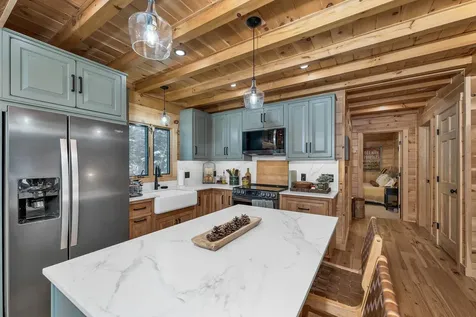 22 Crystal Avenue Jefferson NH 03583