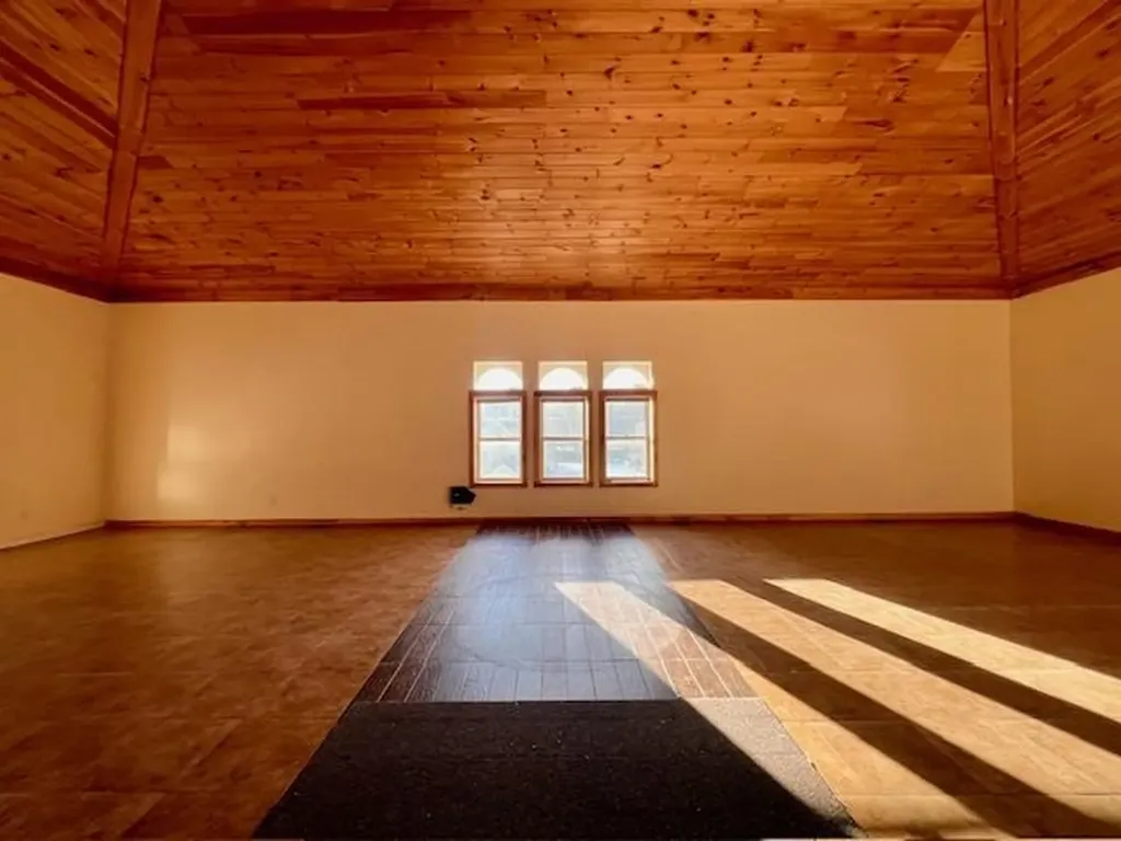 90 North Broadway Salem NH 03079