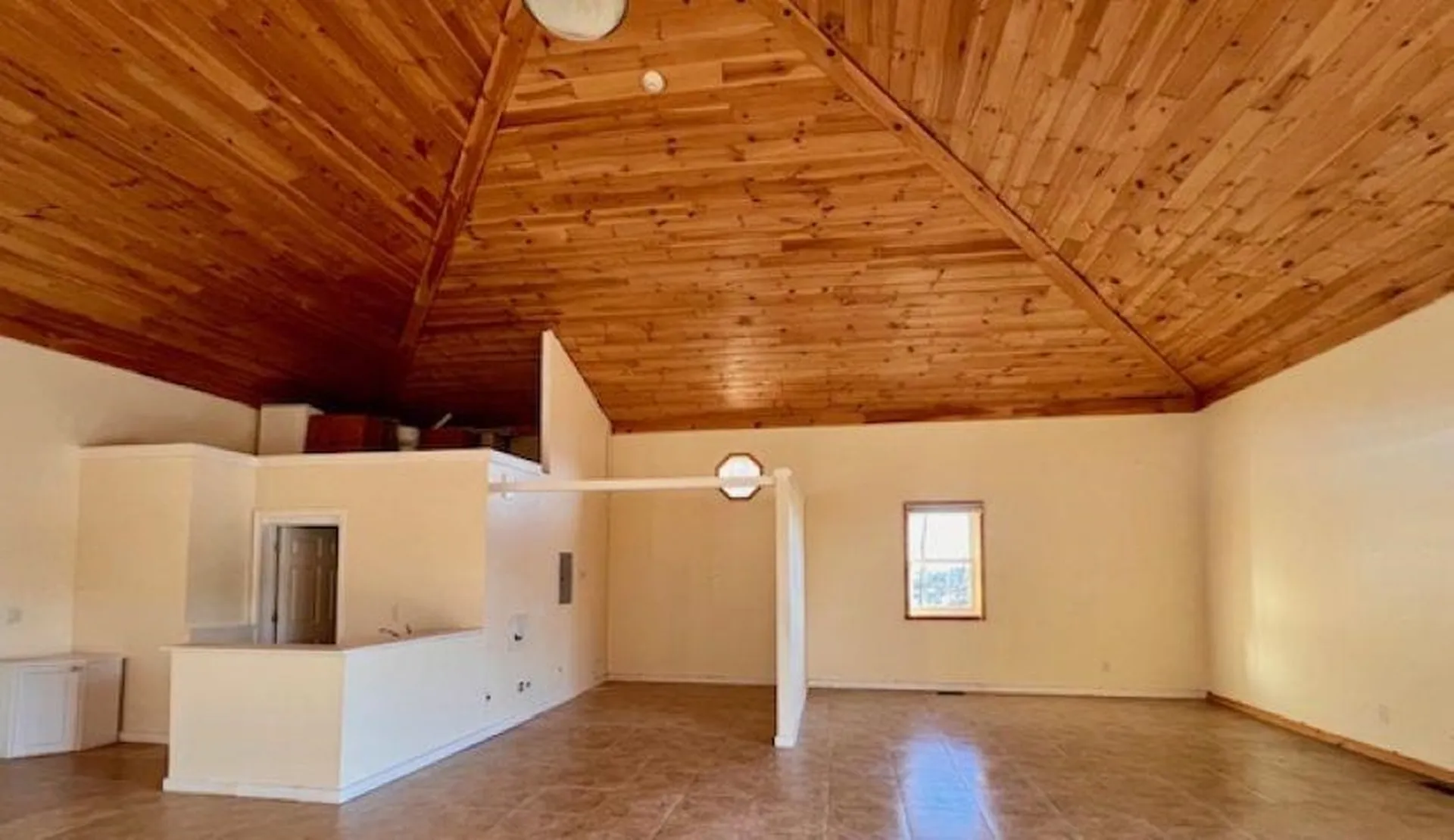 90 North Broadway Salem NH 03079