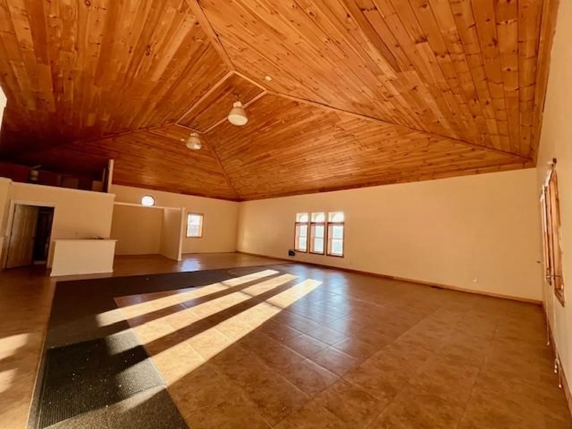 90 North Broadway Salem NH 03079