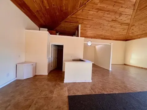 88-90 North Broadway Salem NH 03079