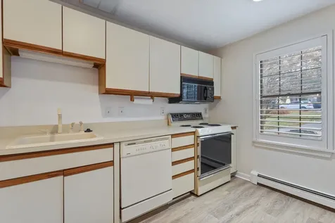 380 Ocean Road Portsmouth NH 03801