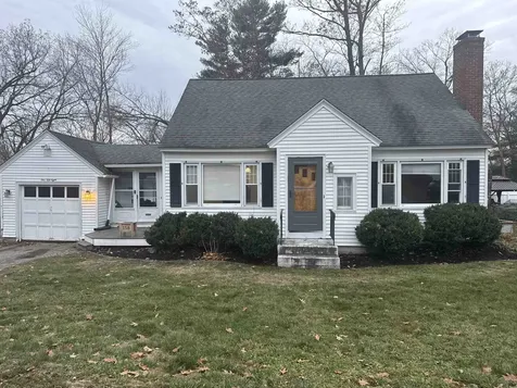 158 Bruce Road Manchester NH 03104
