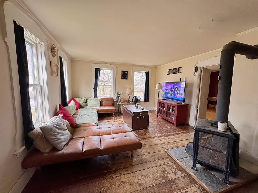 1076 Nh Route 123a Acworth NH 03607