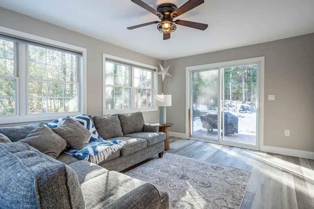 22 Bow Bog Road Bow NH 03304