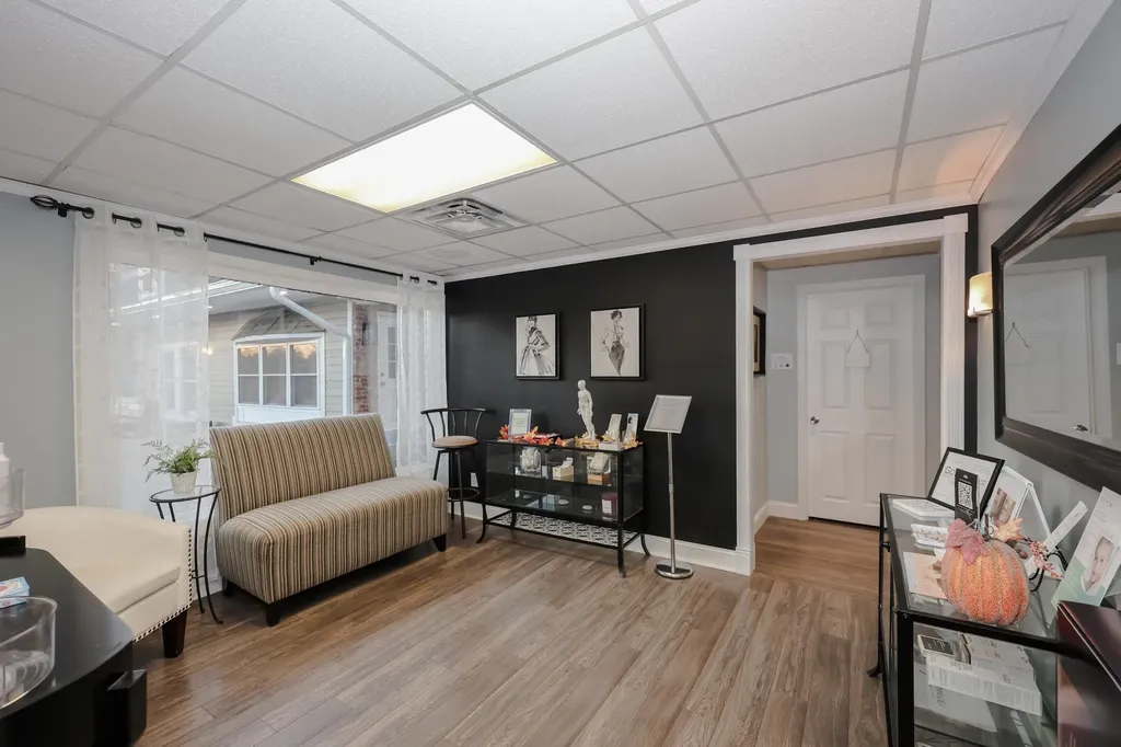 135 Nh-route 101a Amherst NH 03031