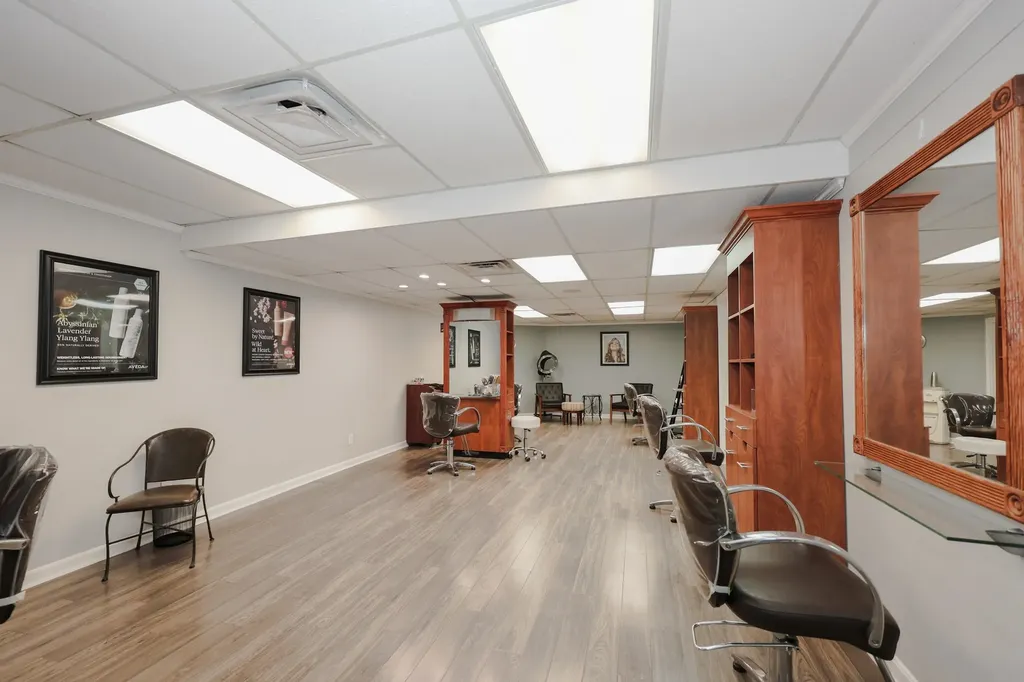 135 Nh-route 101a Amherst NH 03031