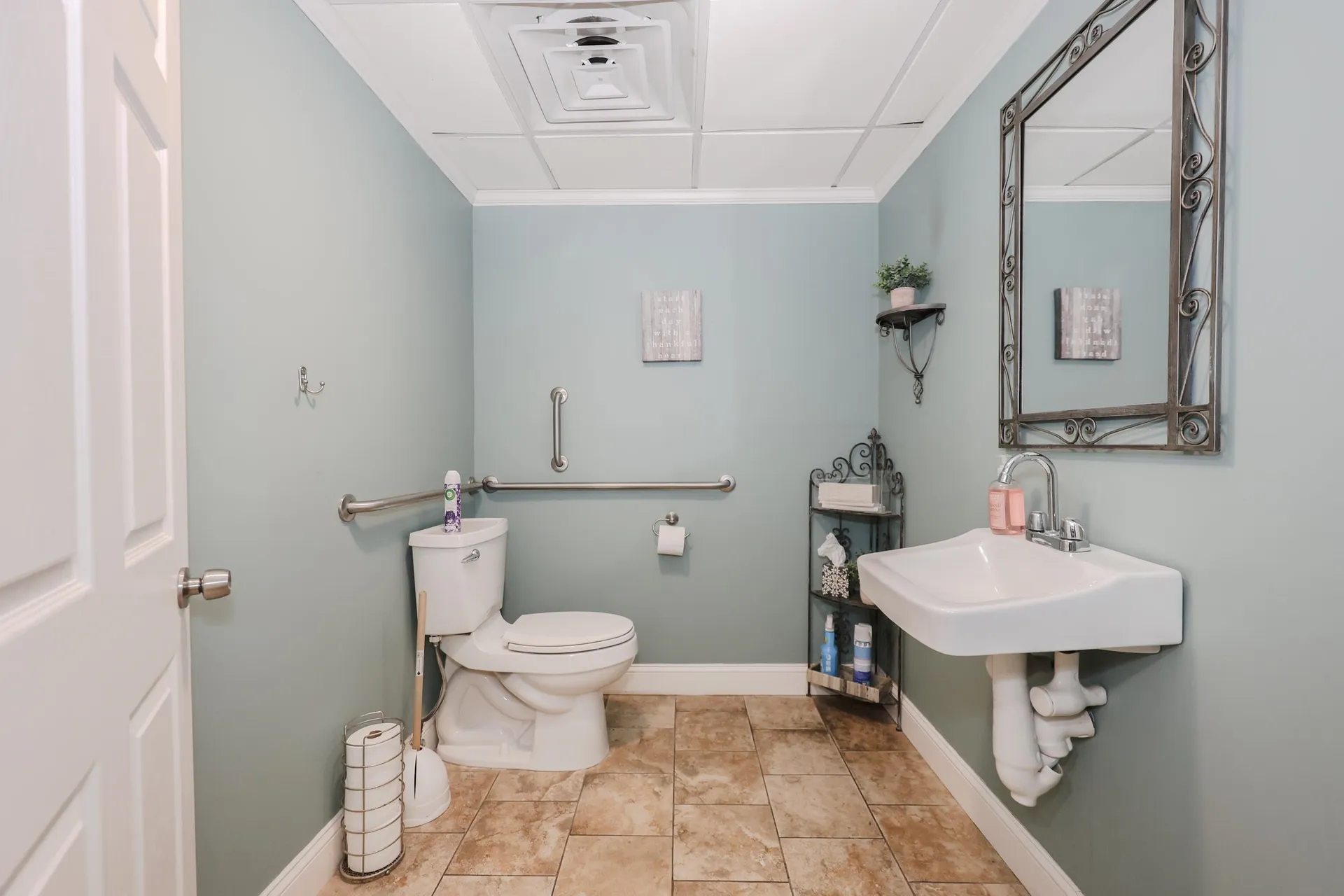 135 Nh-route 101a Amherst NH 03031