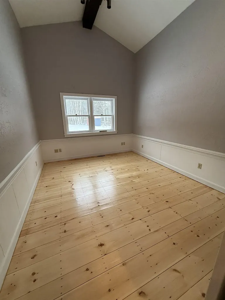 7A Roberts Cove Road Alton NH 03810