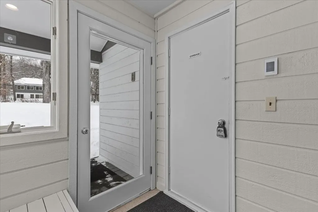 51 Tollhouse Lane Stowe VT 05672