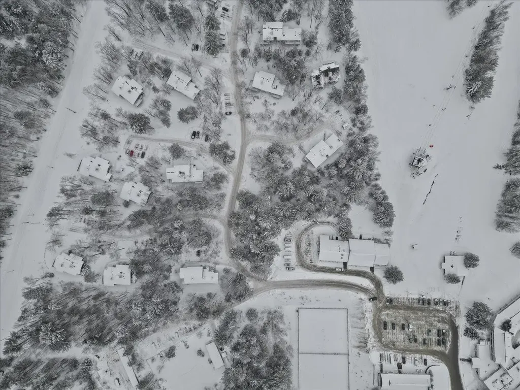 51 Tollhouse Lane Stowe VT 05672