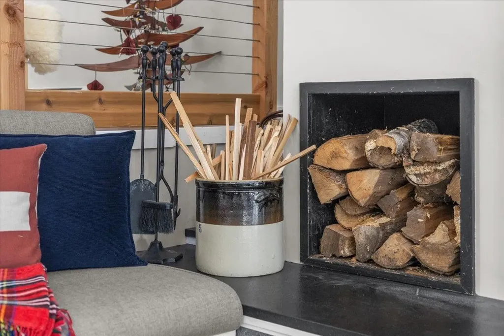 51 Tollhouse Lane Stowe VT 05672