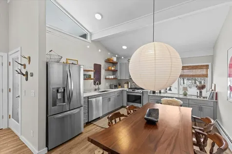 51 Tollhouse Lane Stowe VT 05672