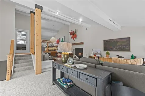 51 Tollhouse Lane Stowe VT 05672