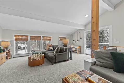 51 Tollhouse Lane Stowe VT 05672
