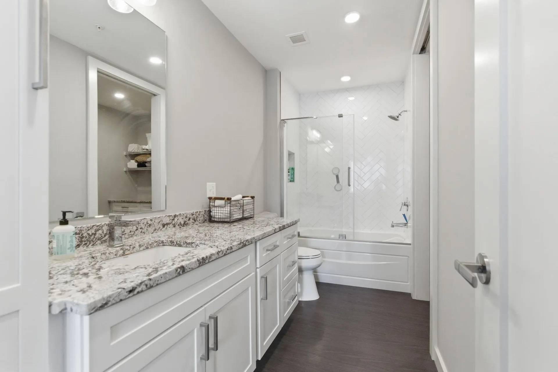 51 Elm Street Laconia NH 03246