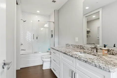 51 Elm Street Laconia NH 03246