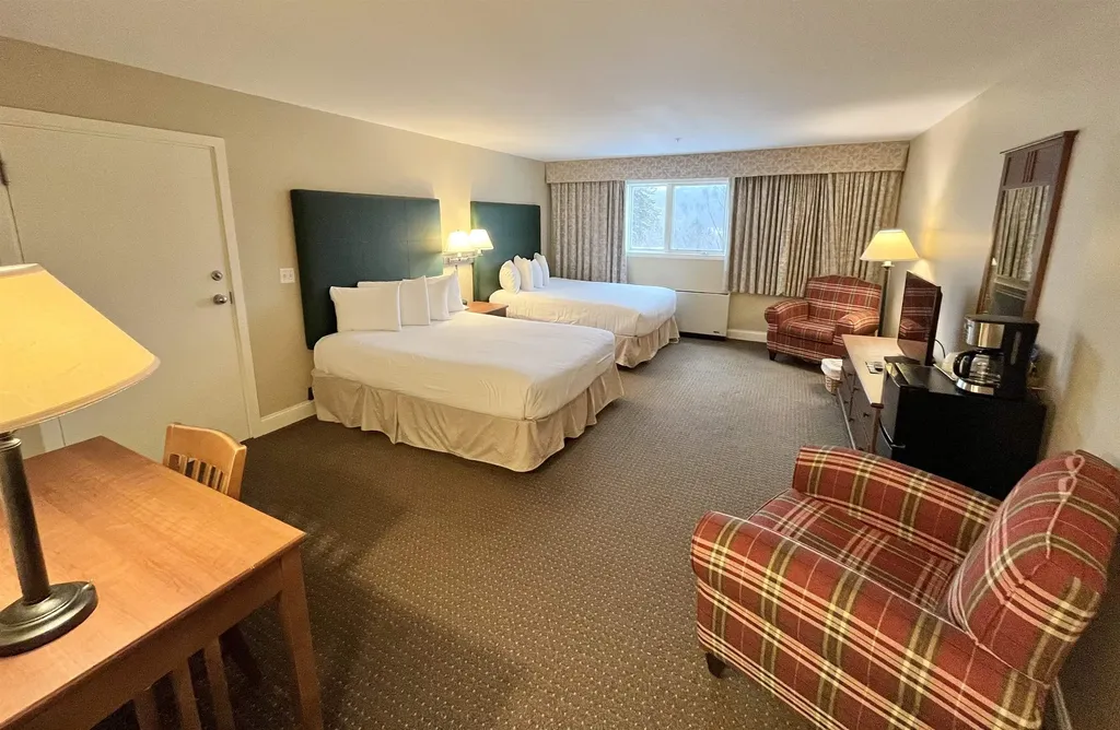 250/252 Q4, 89 Grand Summit Way Dover VT 05356