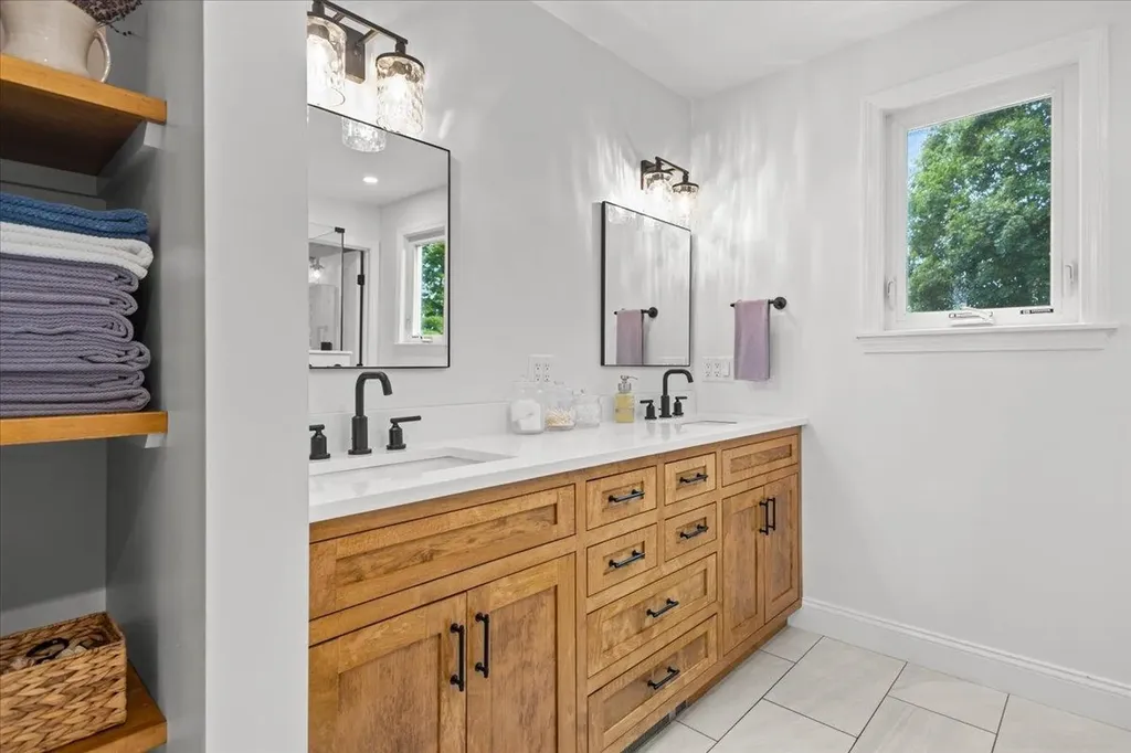 4542 Maquam Shore Road St. Albans Town VT 05488