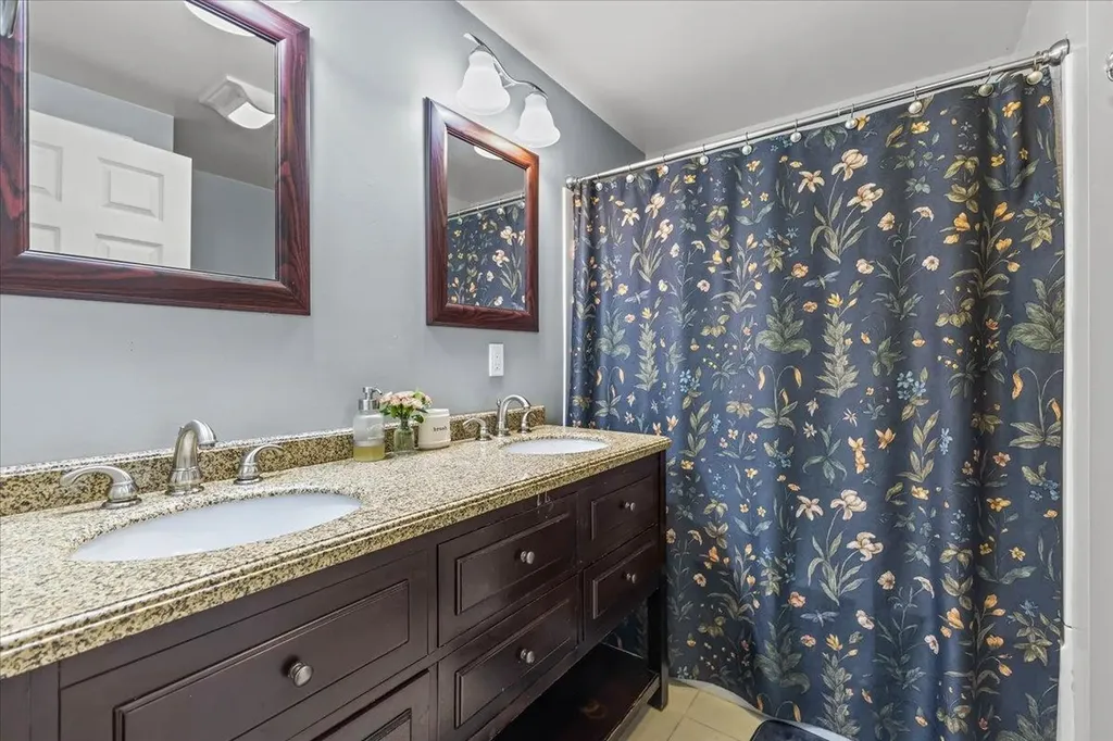 4542 Maquam Shore Road St. Albans Town VT 05488