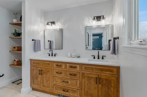 4542 Maquam Shore Road St. Albans Town VT 05488