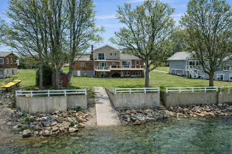 4542 Maquam Shore Road St. Albans Town VT 05488