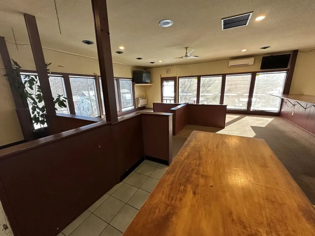 134 Woodstock Avenue Rutland City VT 05701