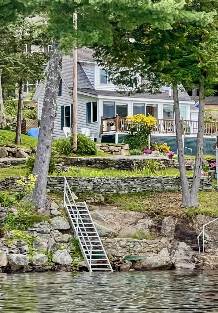 36 Oakdale Road Bradford NH 03221