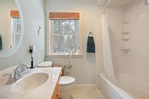 9 Village Drive Atkinson NH 03811