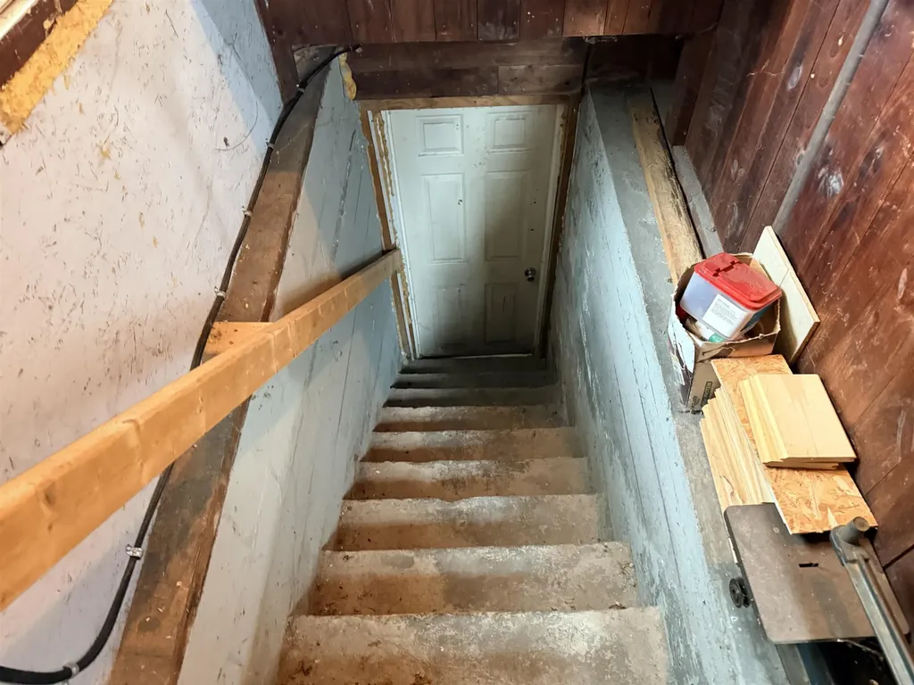 1 Highland Avenue Claremont NH 03743