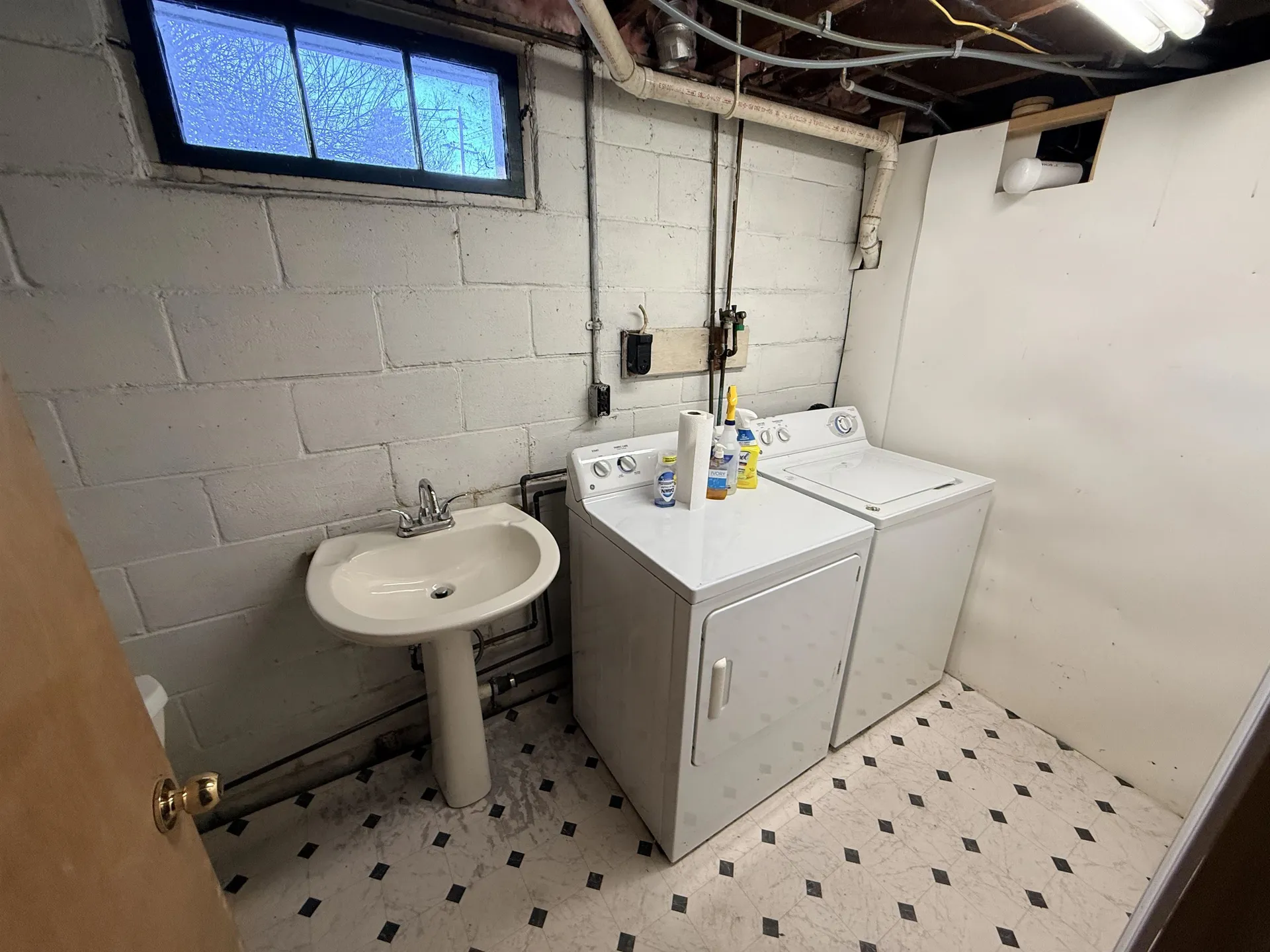 1 Highland Avenue Claremont NH 03743