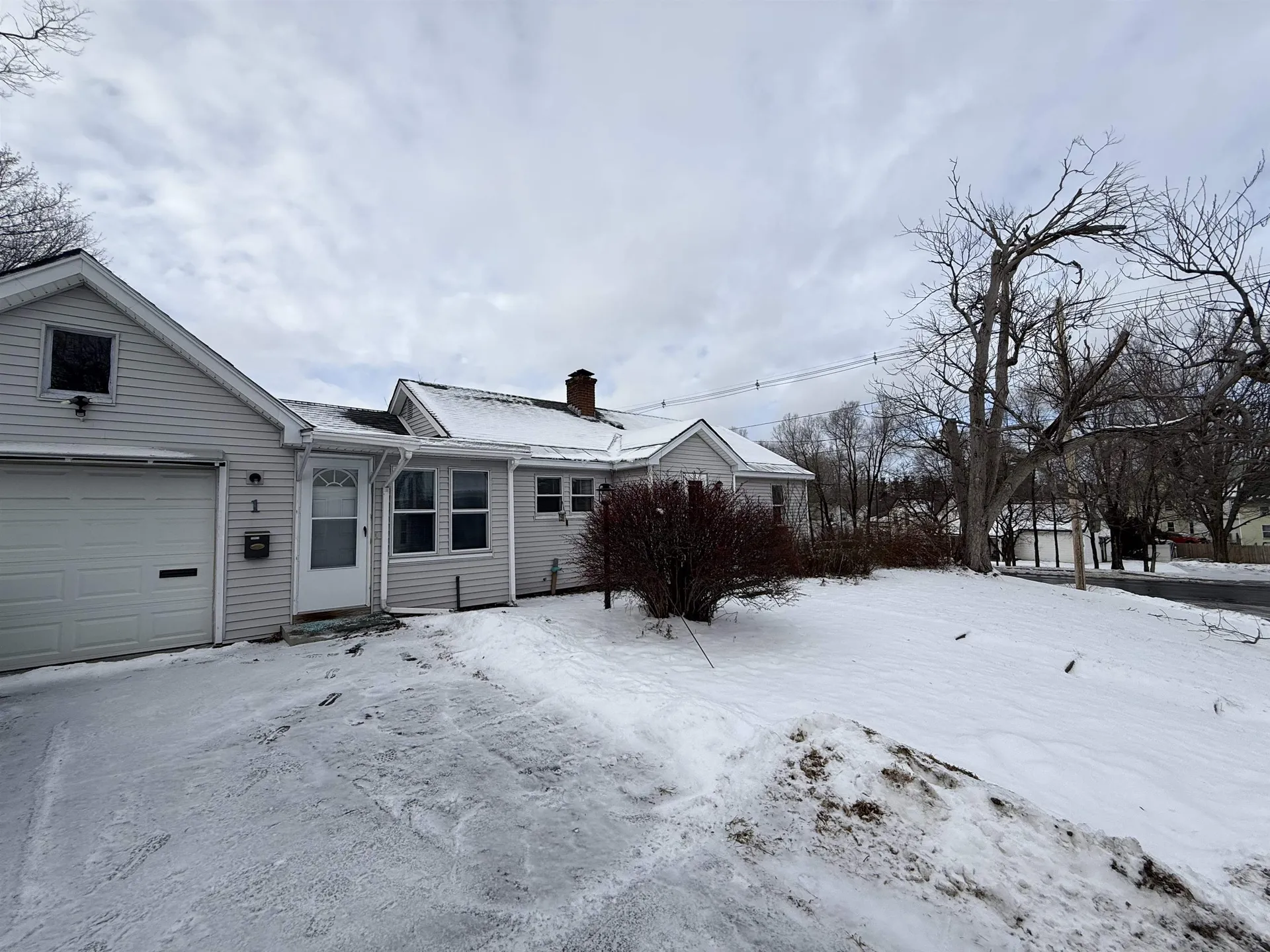 1 Highland Avenue Claremont NH 03743