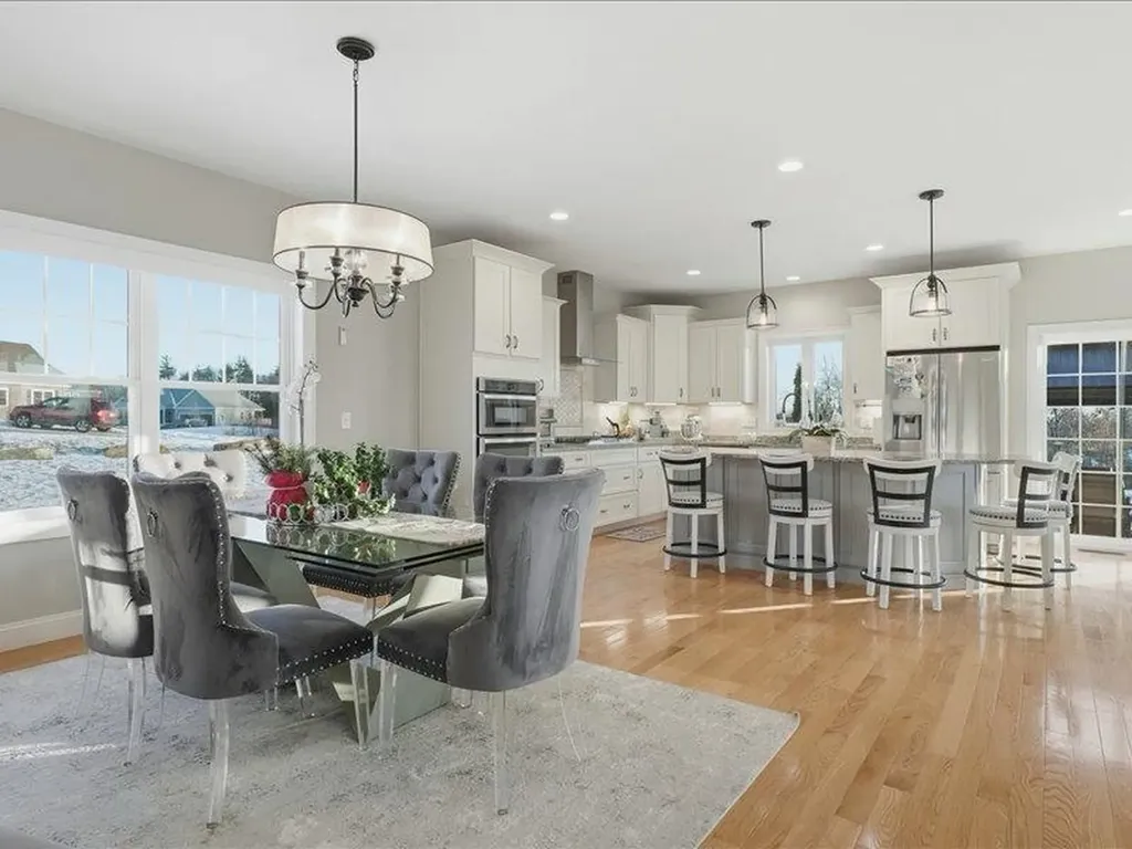 02 Aspen Drive Pelham NH 03076