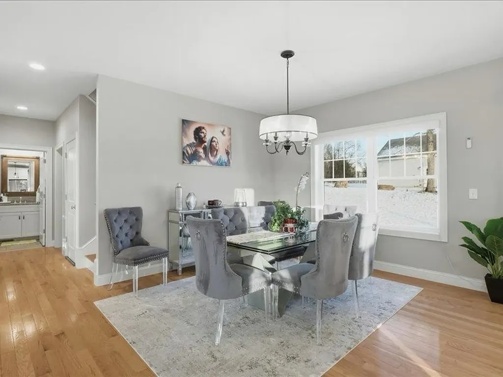 02 Aspen Drive Pelham NH 03076