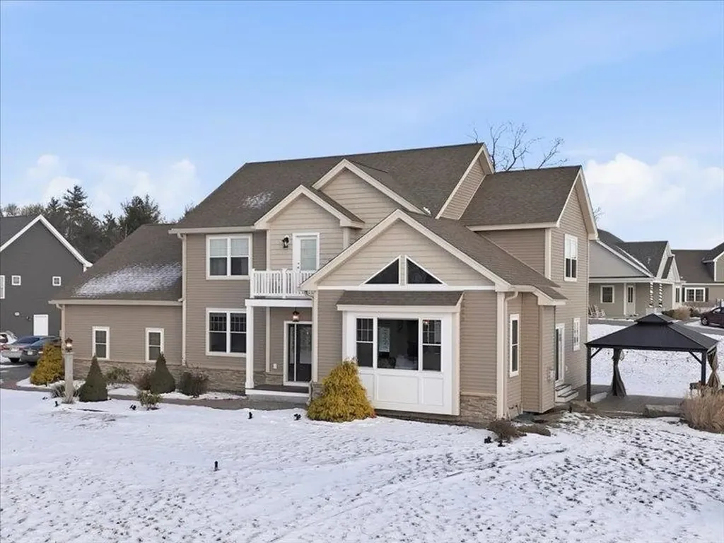 02 Aspen Drive Pelham NH 03076