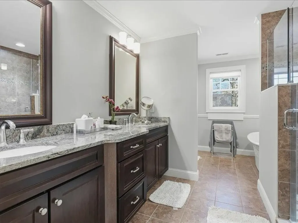 02 Aspen Drive Pelham NH 03076