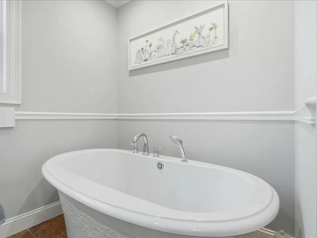 02 Aspen Drive Pelham NH 03076