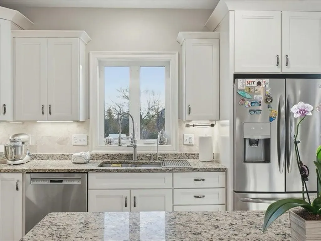 02 Aspen Drive Pelham NH 03076