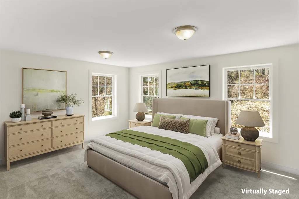 28 Pebble Court Barrington NH 03825
