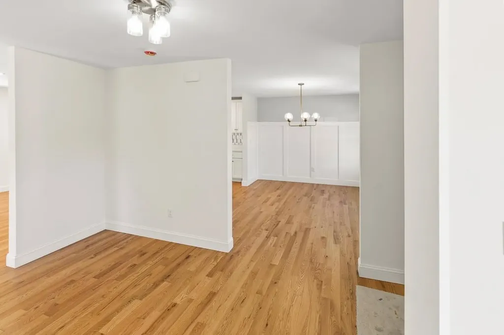 28 Pebble Court Barrington NH 03825
