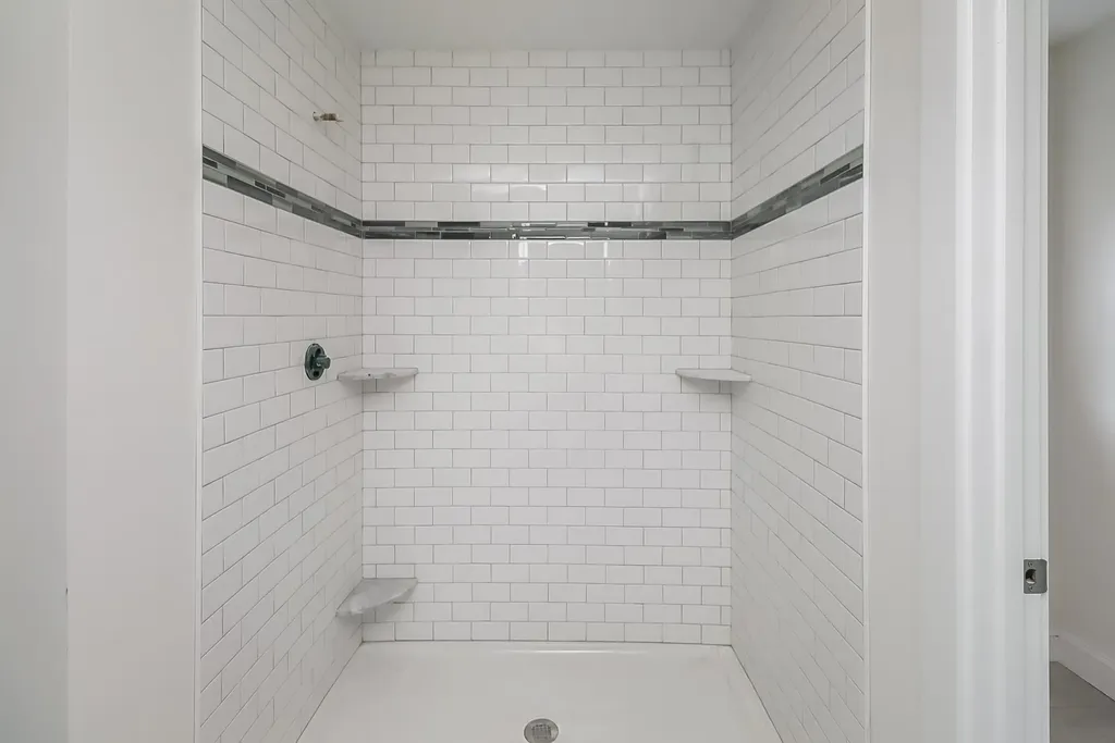 28 Pebble Court Barrington NH 03825