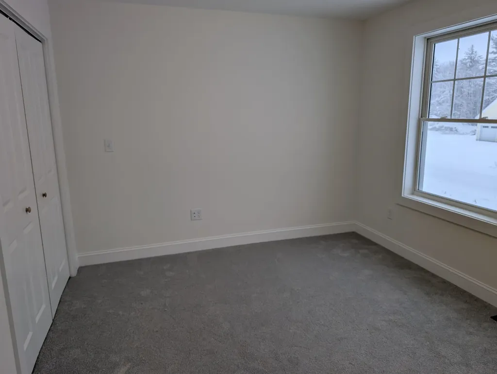 28 Pebble Court Barrington NH 03825