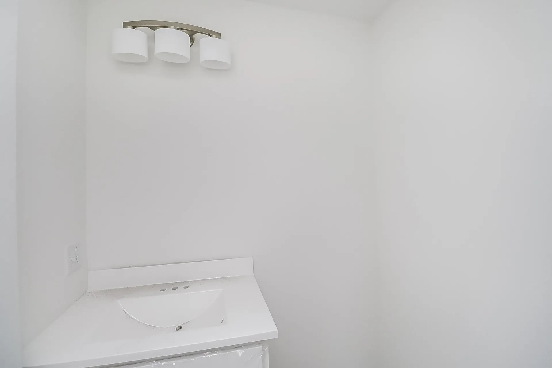 28 Pebble Court Barrington NH 03825