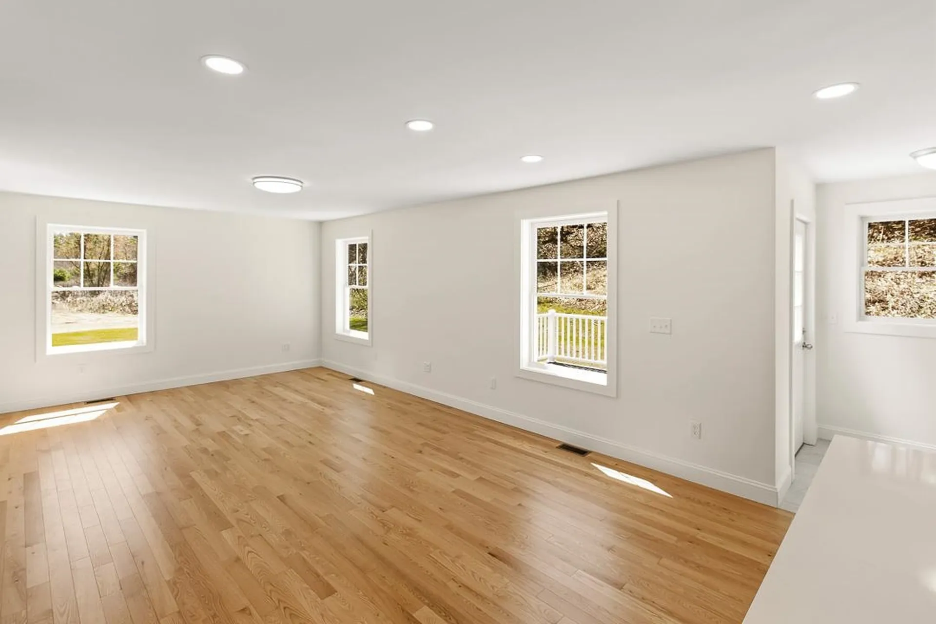 28 Pebble Court Barrington NH 03825