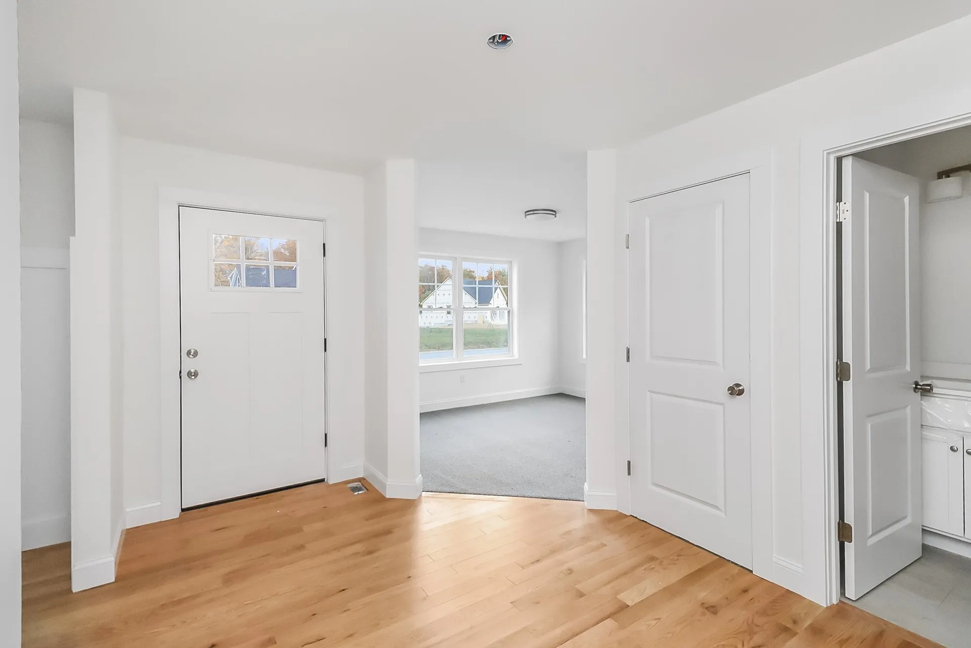 28 Pebble Court Barrington NH 03825