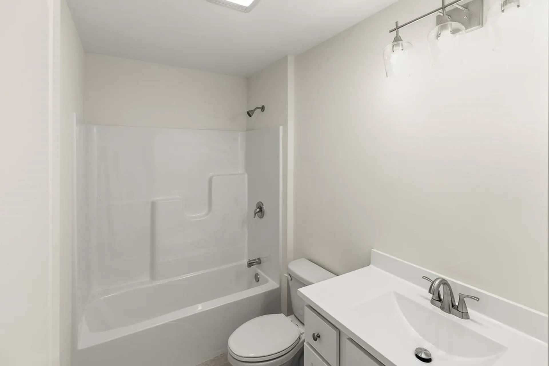 28 Pebble Court Barrington NH 03825